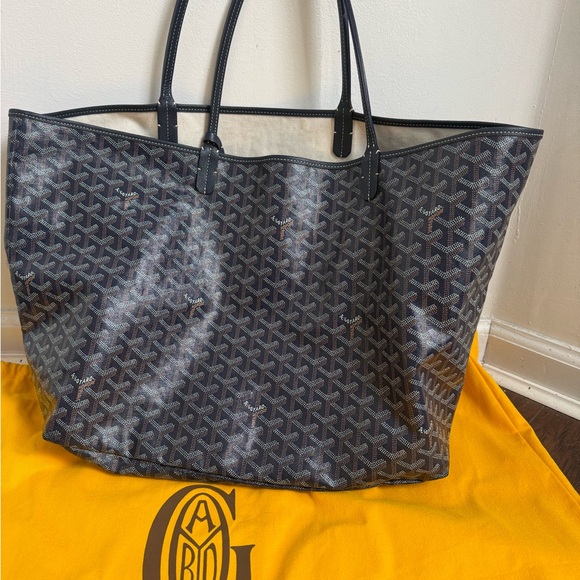 Goyard Handbags - Goyard Saint Louis Gm